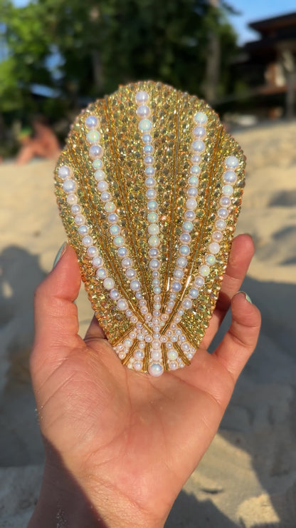 Golden Shore Seashell Merkin Set